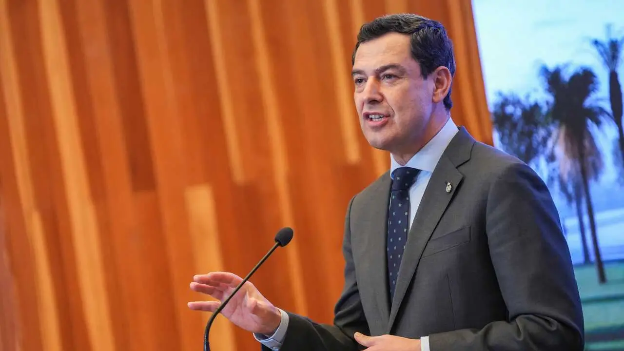 El presidente de la Junta de Andaluc&iacute;a, Juanma Moreno
