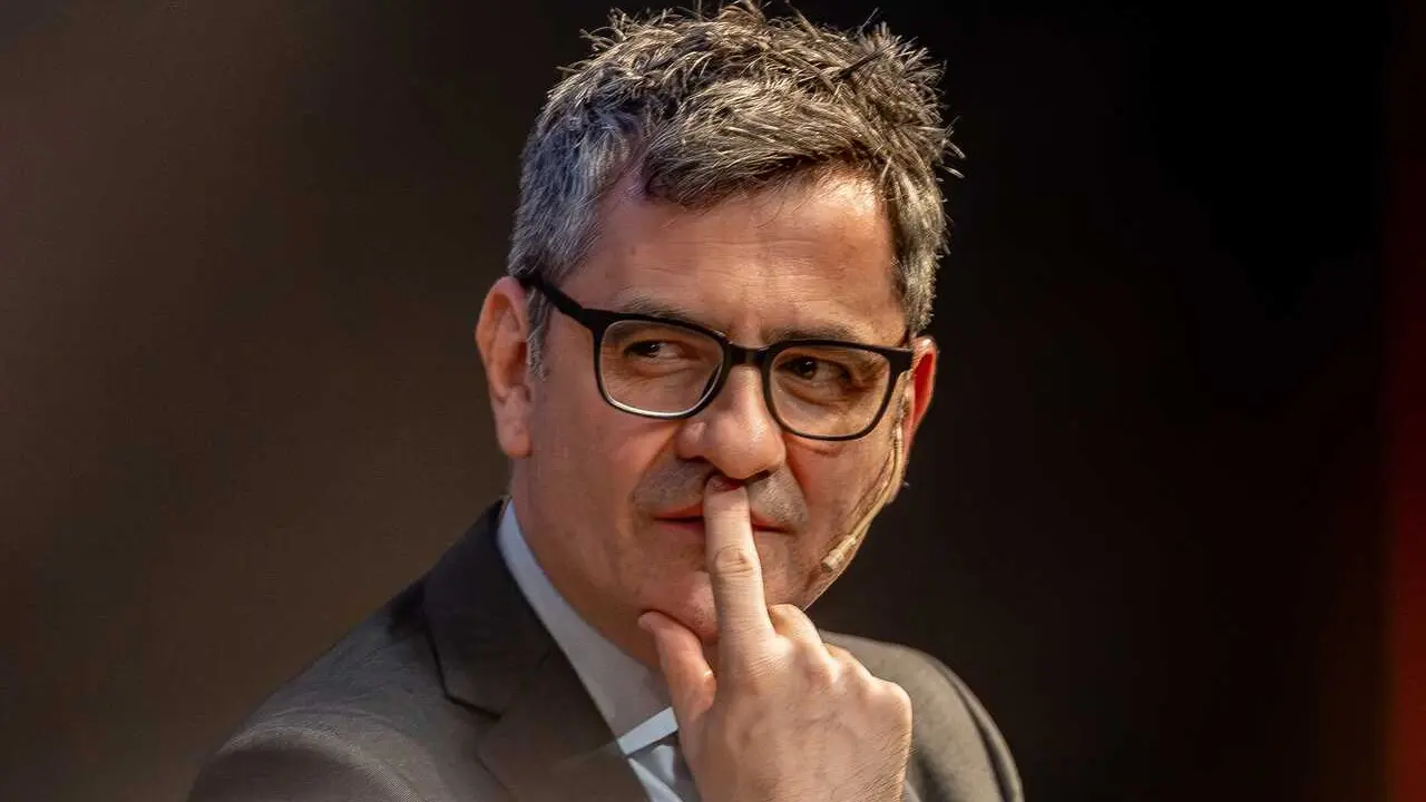 El ministro de la Presidencia, Justicia y Relaciones con las Cortes, F&eacute;lix Bola&ntilde;os, durante un coloquio con motivo de la publicaci&oacute;n del libro &lsquo;Sobre el imperio de la ley'.