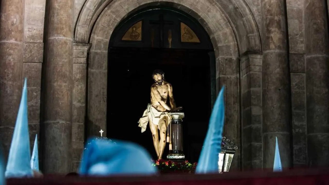 Archivo - Salida del Jes&uacute;s Atado a la Columna de Gregorio Fern&aacute;ndez.