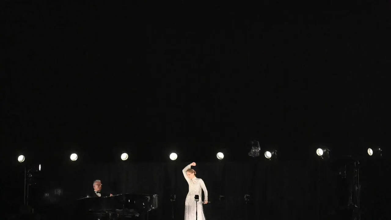 Archivo - 26 July 2024, France, Paris: Celine Dion sings at the opening ceremony of the Paris 2024 Olympic Games. Photo: Sven Hoppe/dpa