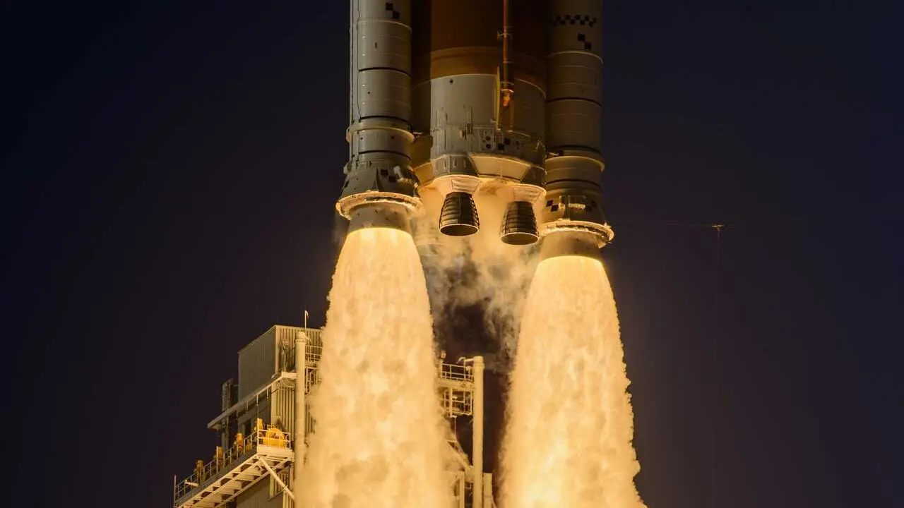 Misi&oacute;n Artemis II 