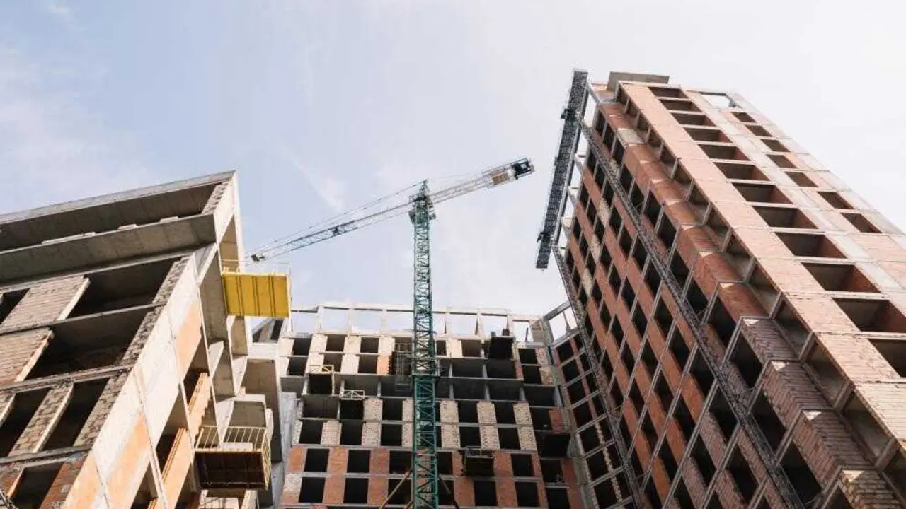 El 90% de los constructores tiene m&aacute;s de 30 a&ntilde;os y el 22% se jubilar&aacute; en la pr&oacute;xima d&eacute;cada, seg&uacute;n PTEC.