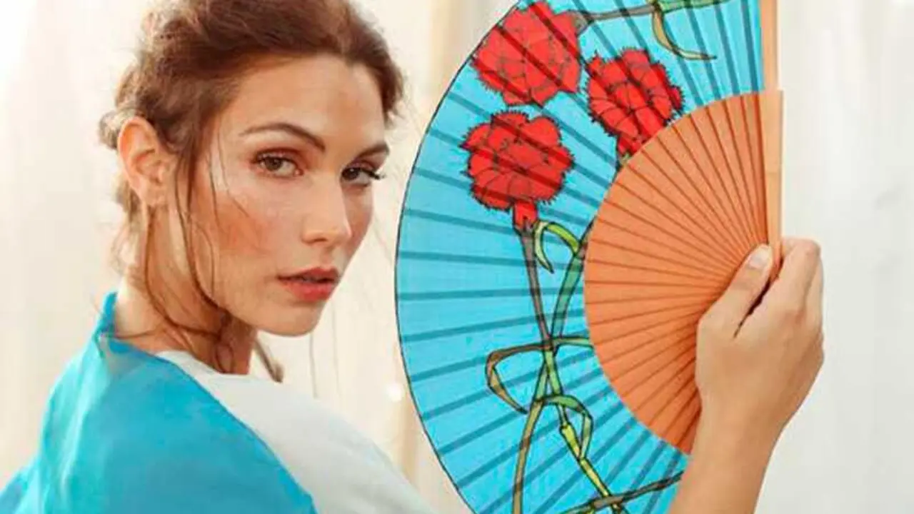 C&oacute;mo vestir en la Feria de Abril 2026 sin traje de flamenca y con estilo