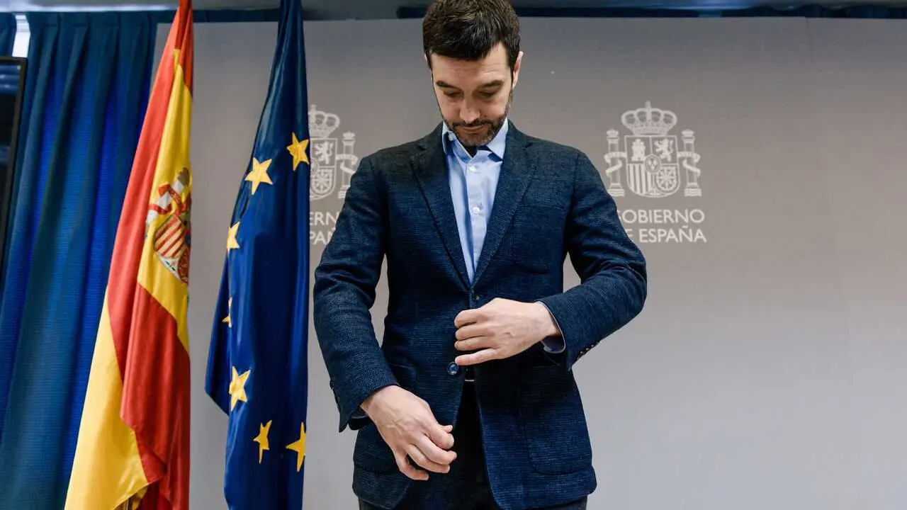 El ministro de Derechos Sociales, Consumo y Agenda 2030, Pablo Bustinduy, ofrece una rueda de prensa, en la sede del Ministerio, a 23 de marzo de 2026, en Madrid (Espa&ntilde;a). Bustinduy ha informado sobre las novedades relativas a la actividad de su departame