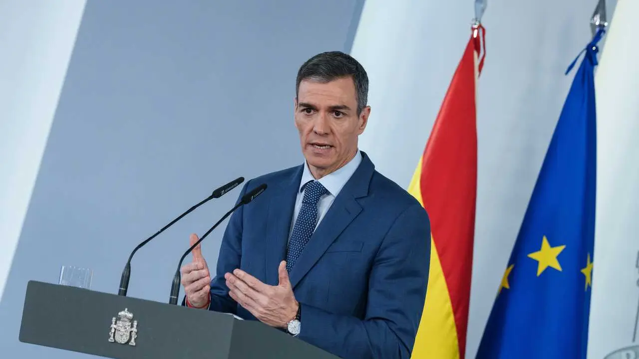 El presidente del Gobierno, Pedro S&aacute;nchez, durante una rueda de prensa.