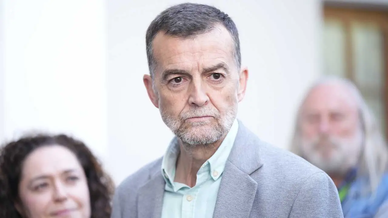 Archivo - El coordinador federal de Izquierda Unida y candidato de Por Andaluc&iacute;a a la presidencia de la Junta de Andaluc&iacute;a, Antonio Ma&iacute;llo.