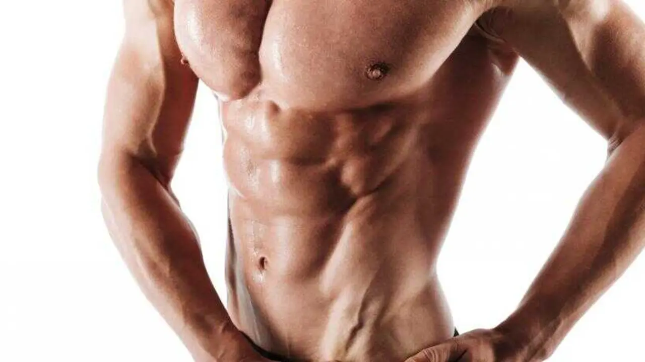 Este ejercicio diario para casa fortalece el abdomen y mejora el cuerpo