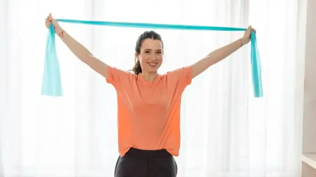 Ejecicio con gomas el&aacute;sticas