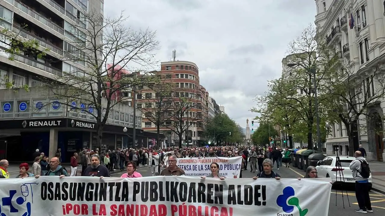 Manifestaci&oacute;n en Bilbao de OPA Herri Plataformak