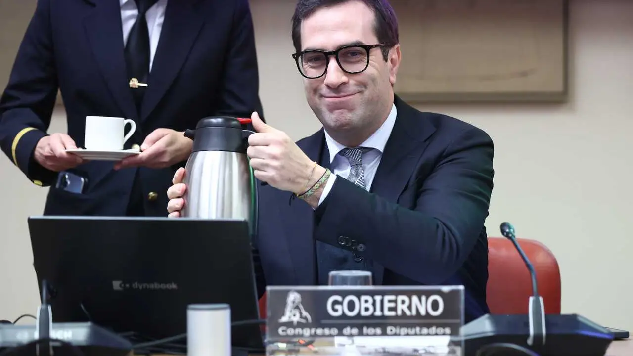 El vicepresidente primero del Gobierno y ministro de Econom&iacute;a, Comercio y Empresa, Carlos Cuerpo, durante su comparecencia  en el Congreso