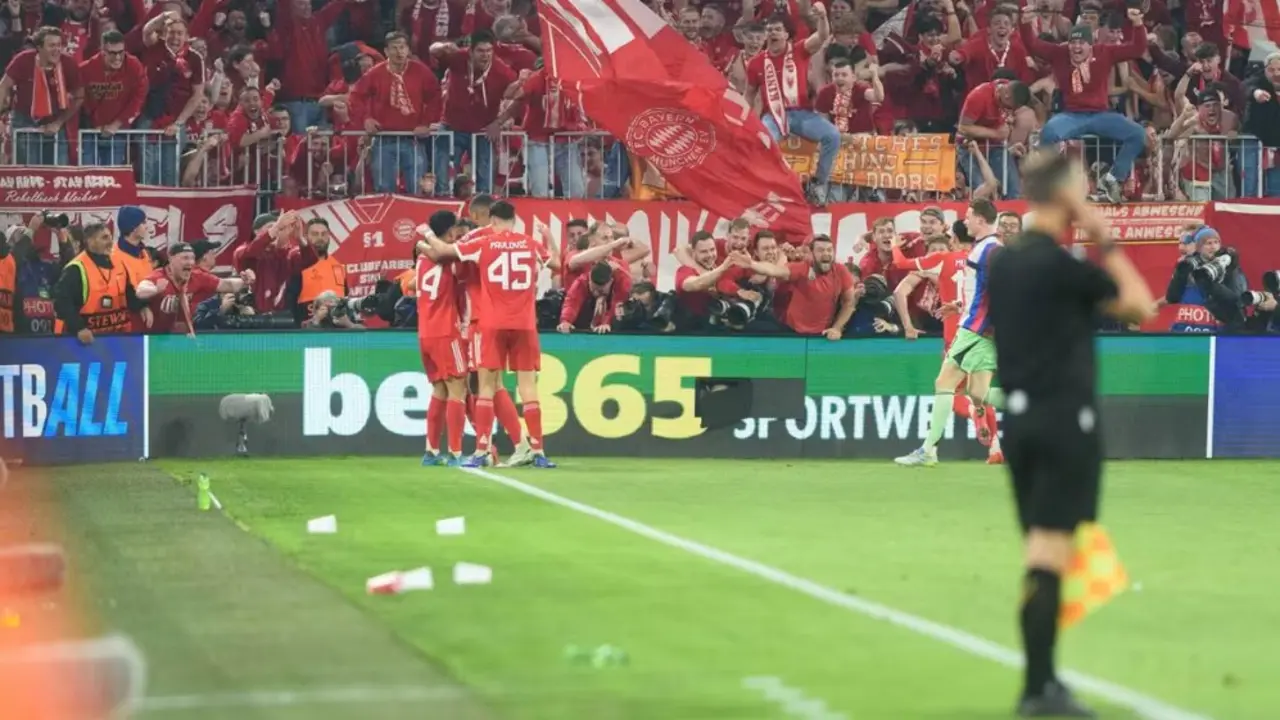 Bayern de M&uacute;nich celebrando un gol