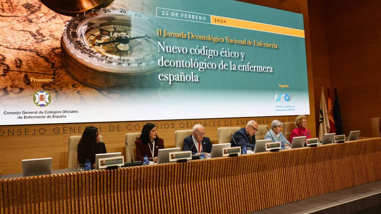 Archivo - El nuevo C&oacute;digo &Eacute;tico y Deontol&oacute;gico de la Enfermera incorpora 'todos los cambios sociales, legislativos y normativos'