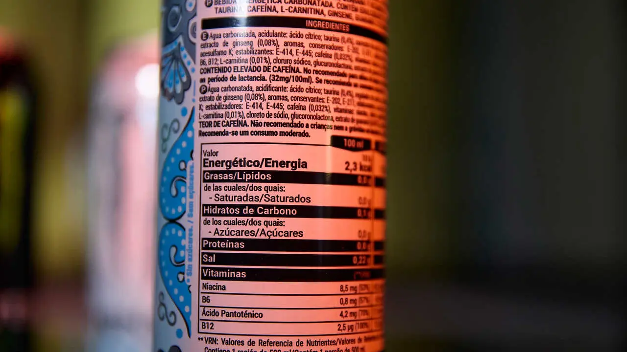 Archivo - Bebida energ&eacute;tica, a 25 de febrero de 2026, en Madrid (Espa&ntilde;a). El ministro de Derechos Sociales, Consumo y Agenda 2030, Pablo Bustinduy, ha anunciado este mi&eacute;rcoles que el Gobierno pondr&aacute; en marcha una normativa para prohibir la venta de todas 