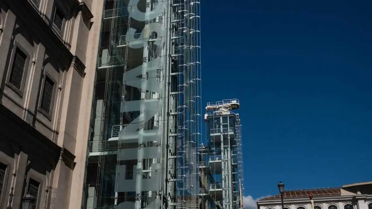 Archivo - Decenas de personas en el Museo Reina Sof&iacute;a el D&iacute;a Internacional de los Museos, a 18 de mayo de 2024, en Madrid (Espa&ntilde;a). Desde ayer, 17 de mayo, y a lo largo de todo el fin de semana, Madrid celebra el D&iacute;a Internacional de los Museos con jornad