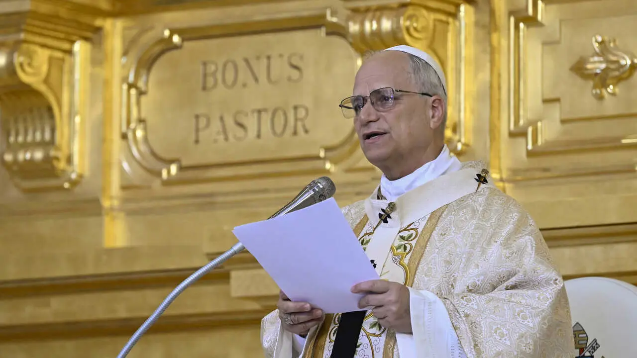 **NO LIBRI** Mongomo,Vatican, 2026/4/22 Pope Leo XIV  lead a Holy Mass at the Basilica of the Immaculate Conception in Mongomo on the tenth day of an 11-day apostolic journey to Africa  Photograph by VATICAN MEDIA   / Catholic Press Photo