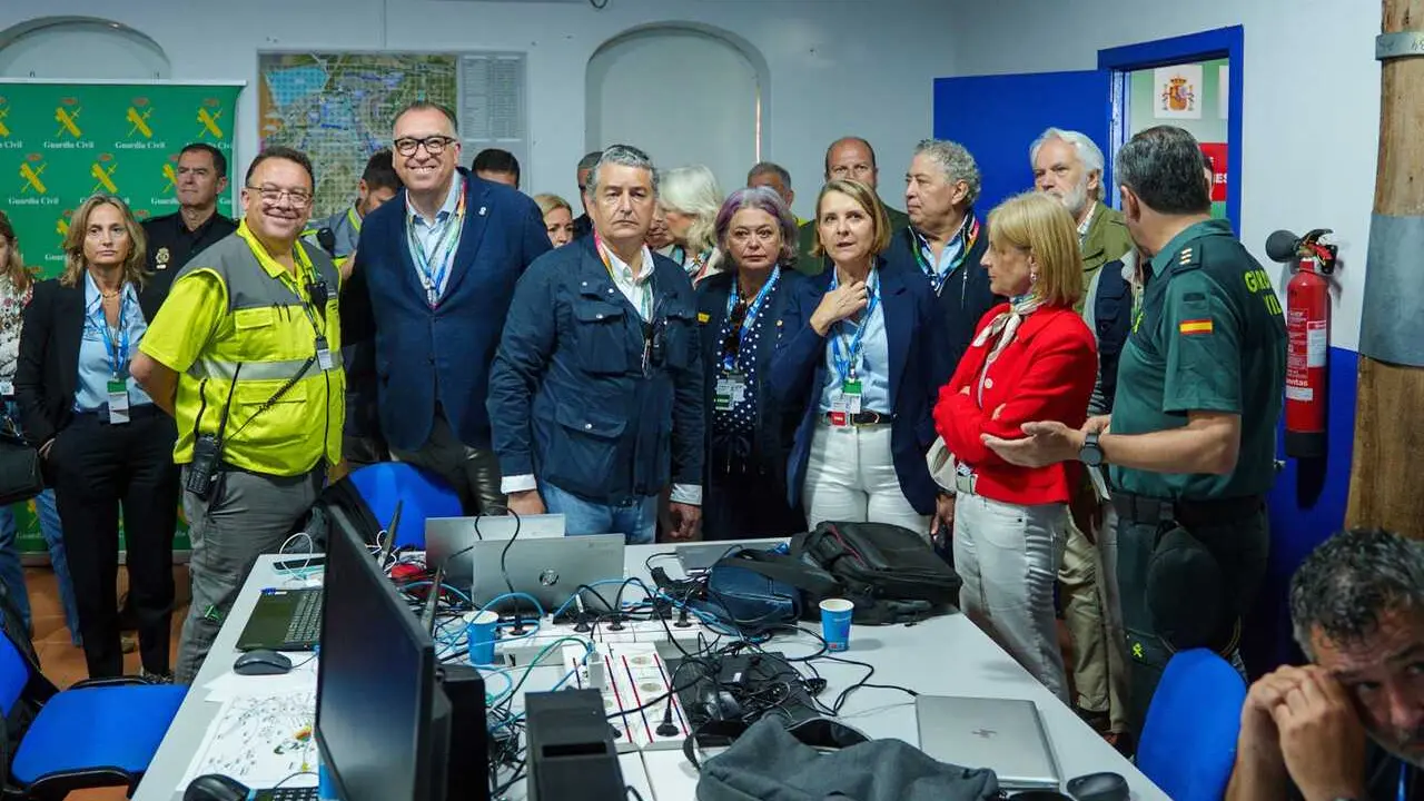 El consejero de Sanidad, Presidencia y Emergencias de la Junta de Andaluc&iacute;a, Antonio Sanz, en la reuni&oacute;n del Comit&eacute; Asesor del Plan Territorial de Emergencia de Protecci&oacute;n Civil de Andaluc&iacute;a con motivo del Gran Premio.