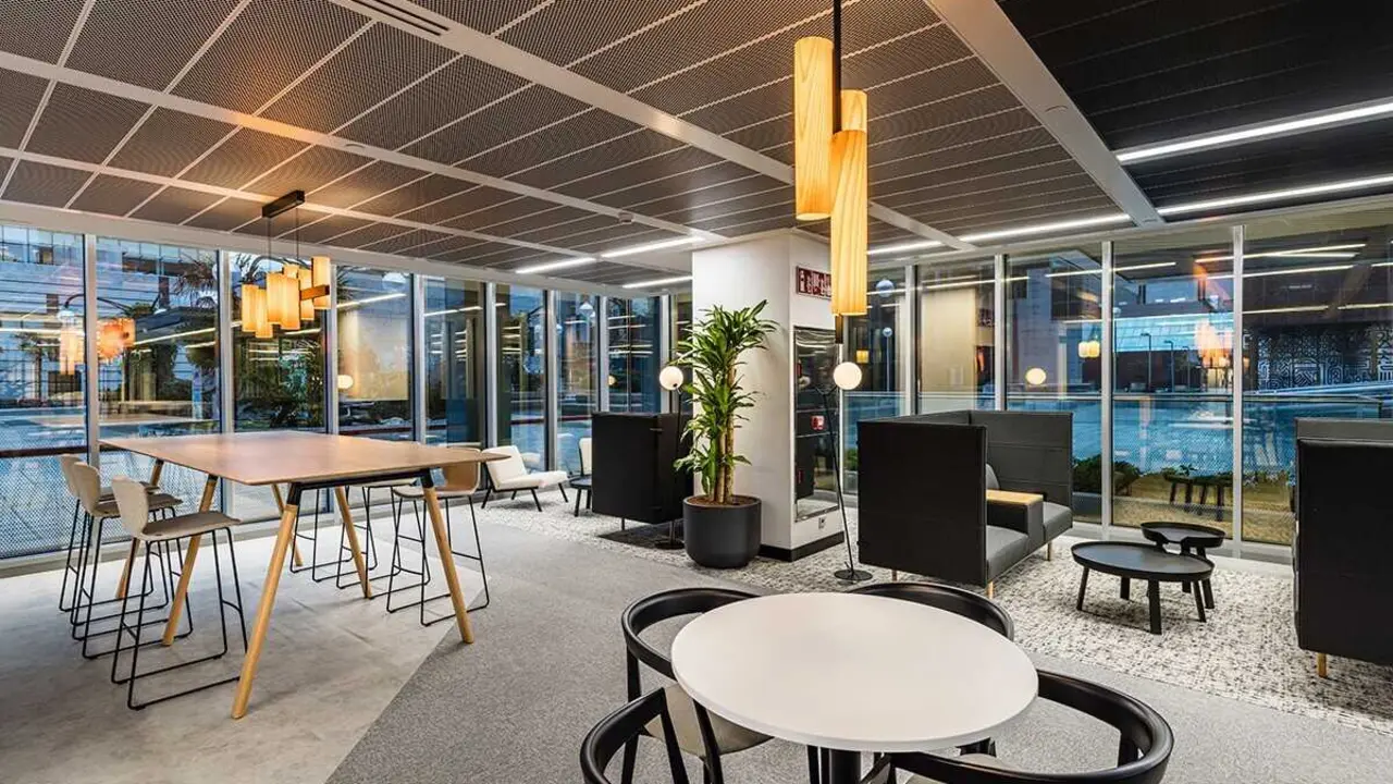 Pedro Cobo - Fotograf&iacute;a de arquitectura // SAVILLS / Celonis