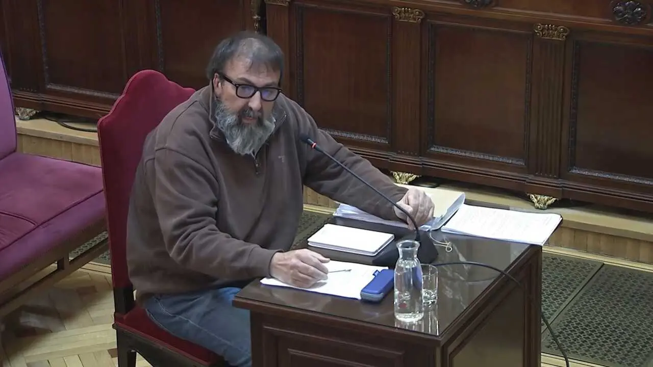El exasesor ministerial Koldo Garc&iacute;a durante su declaraci&oacute;n como acusado en el juicio de las mascarillas en el Tribunal Supremo, a 30 de abril de 2026, en Madrid (Espa&ntilde;a).