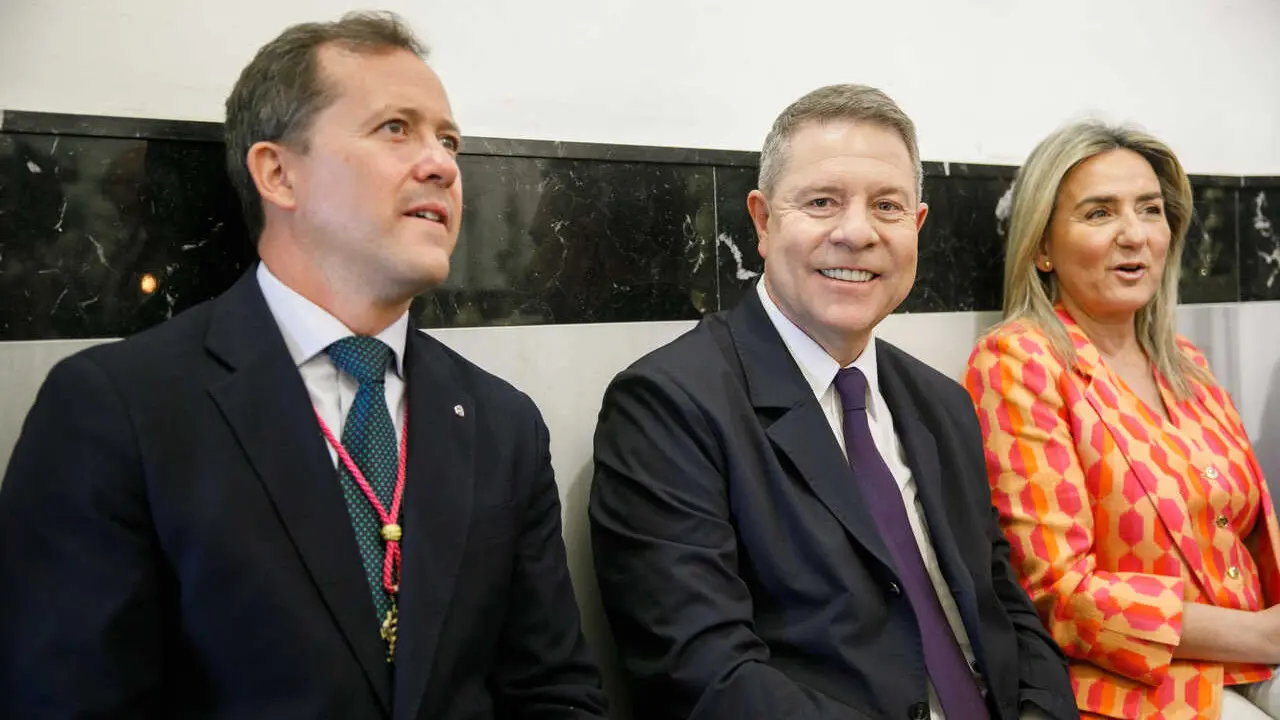 La ministra de Educaci&oacute;n, Milagros Tol&oacute;n, en el D&iacute;a del Valle.