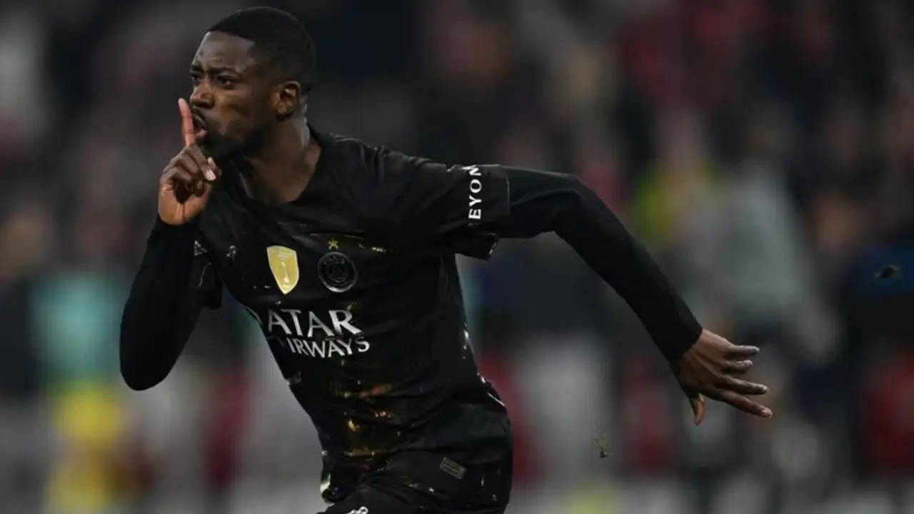Ousmane Dembele celebrando su gol ante el Bayern