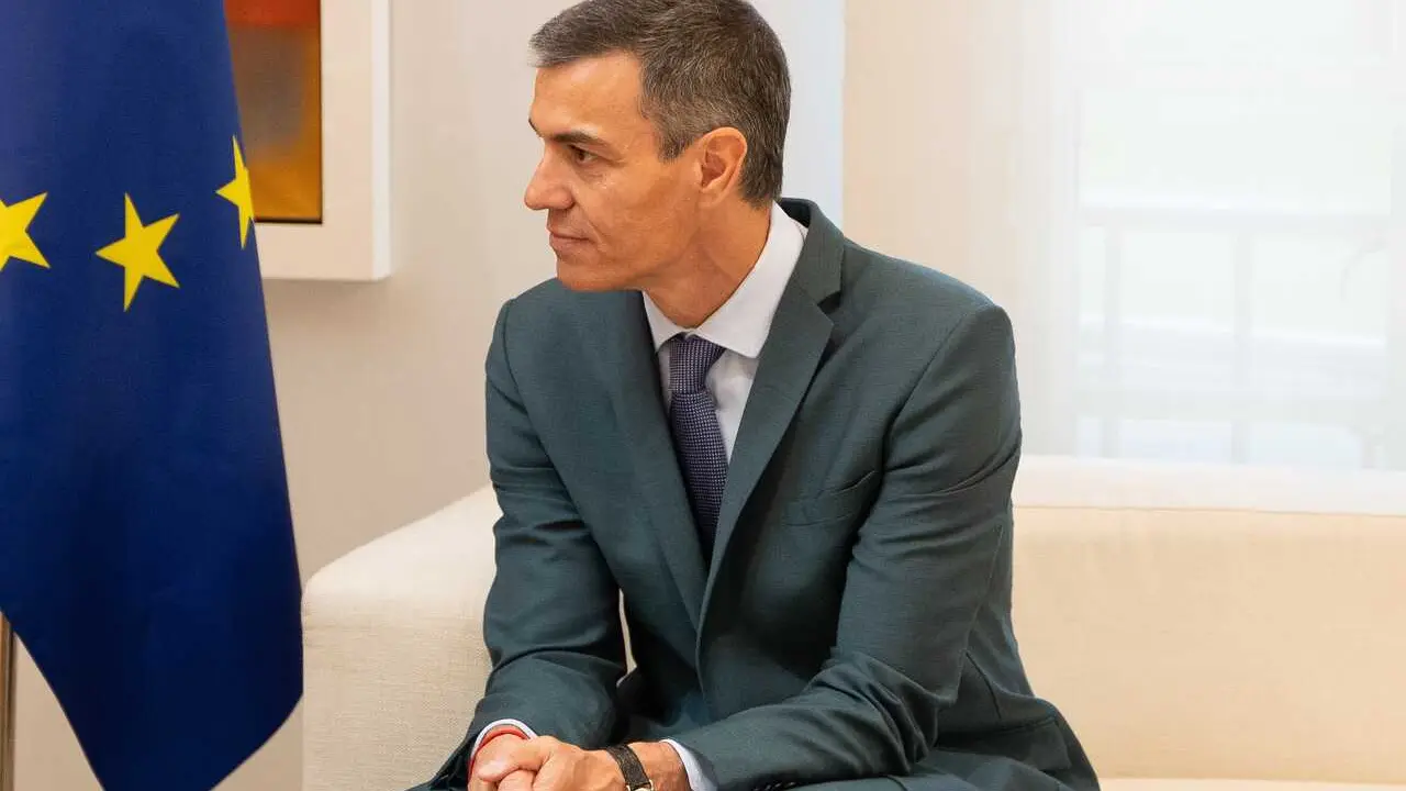 El presidente del Gobierno, Pedro S&aacute;nchez, preside el acto de imposici&oacute;n de la Encomienda de n&uacute;mero de la Orden del M&eacute;rito Civil a la relatora especial de las Naciones Unidas para los territorios Palestinos Ocupados, a 7 de mayo de 2026