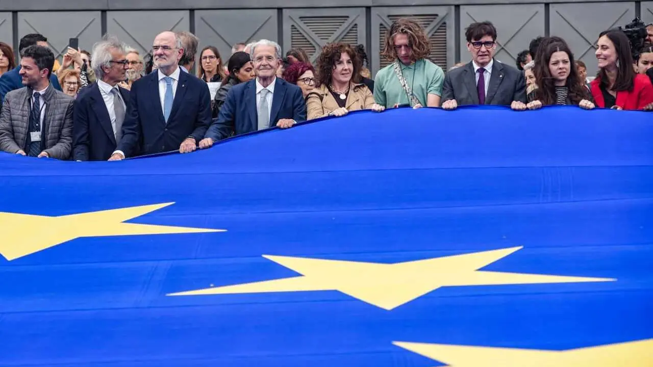 El presidente de la Generalitat, Salvador Illa, en el acto institucional por el D&iacute;a de Europa