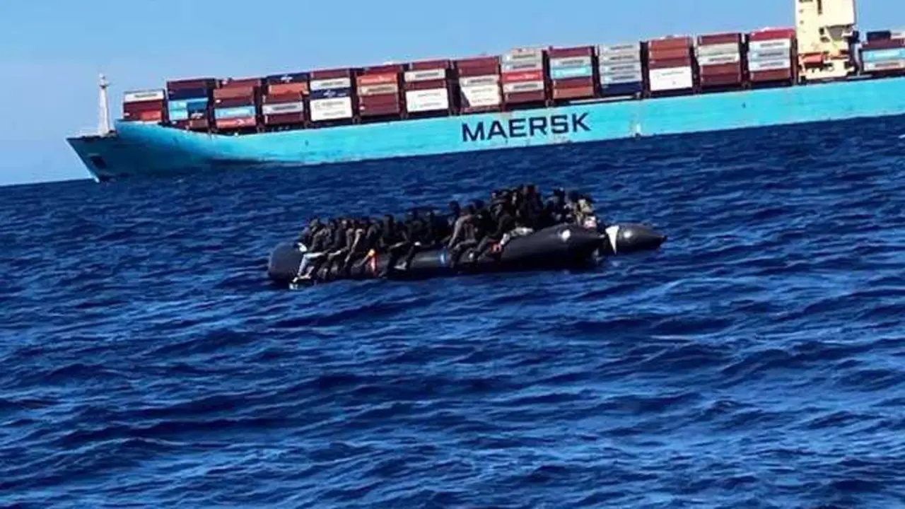 Neum&aacute;tica interceptada por Salvamento Mar&iacute;timo