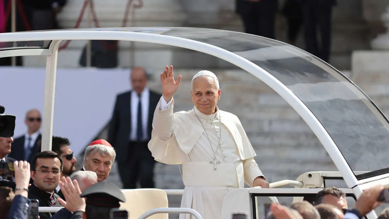 El Papa en N&aacute;poles el 8 de mayo de 2026.