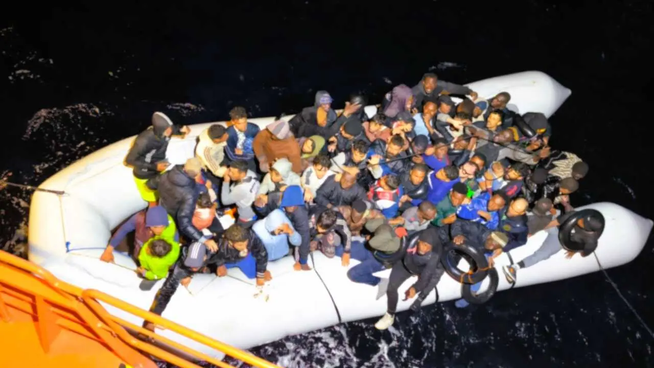 Embarcaci&oacute;n interceptada por Salvamento Mar&iacute;timo