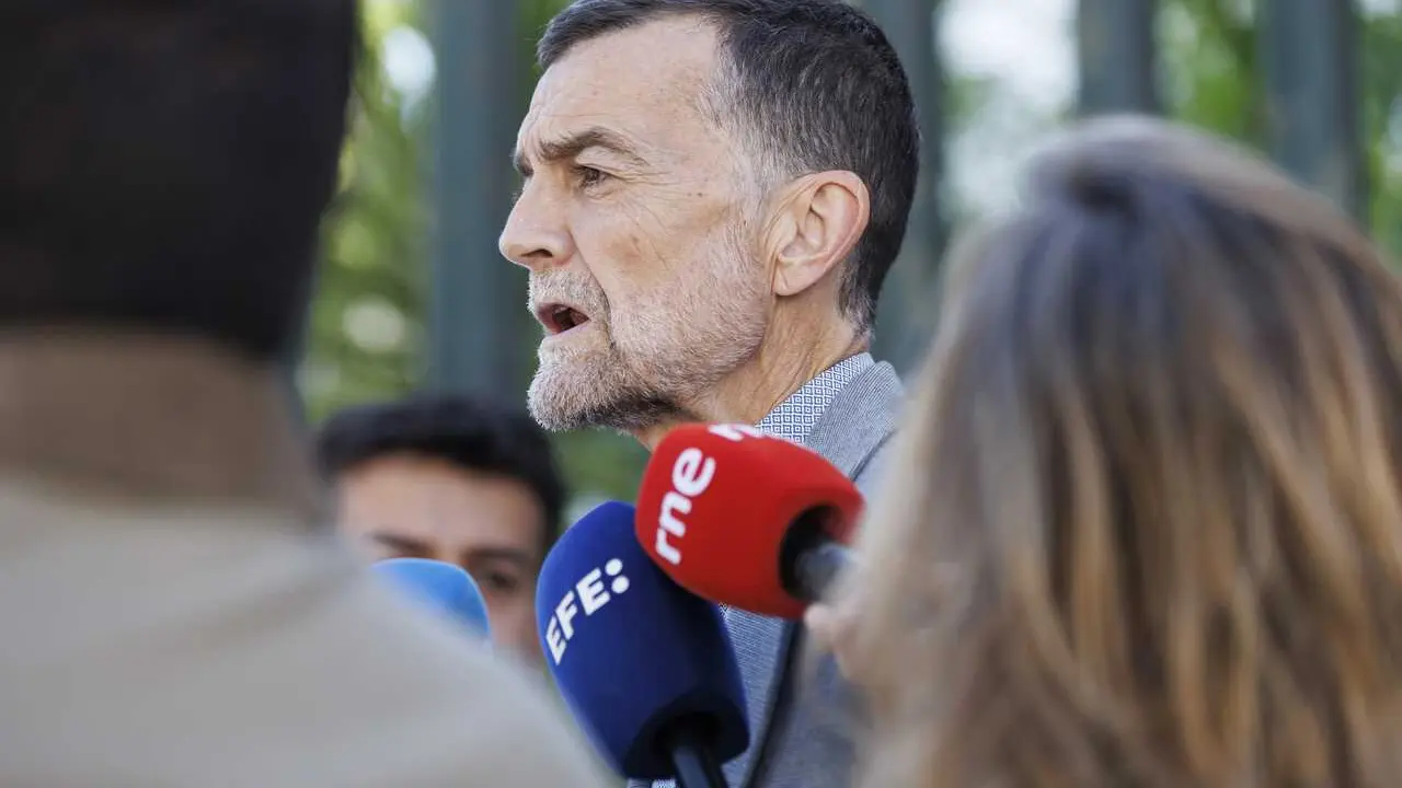 Archivo - El candidato de Por Andaluc&iacute;a a la Presidencia de la Junta de Andaluc&iacute;a, Antonio Ma&iacute;llo.