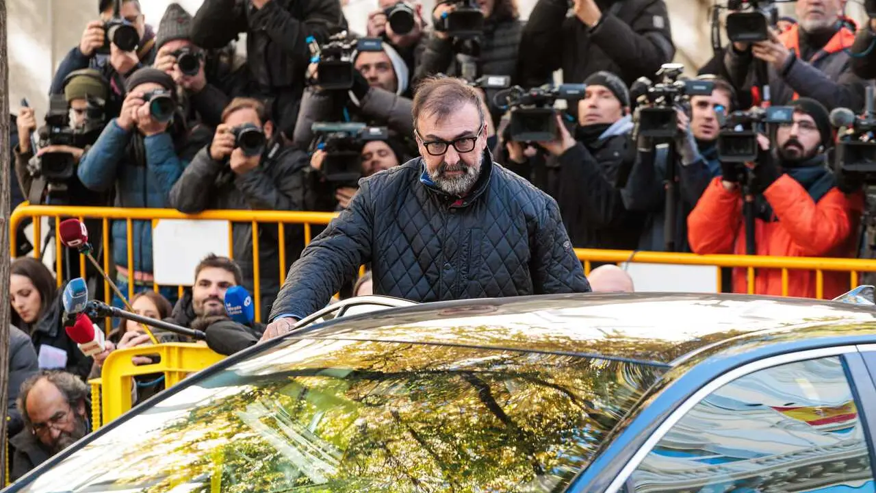Archivo - El exasesor Koldo Garc&iacute;a a su llegada al Tribunal Supremo, a 27 de noviembre de 2025, en Madrid