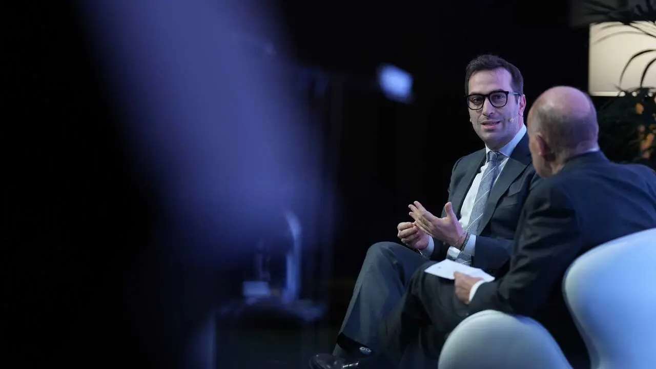 El vicepresidente primero del Gobierno y ministro de Econom&iacute;a, Carlos Cuerpo, durante la conferencia &lsquo;Presente y futuro de la econom&iacute;a espa&ntilde;ola&rsquo;