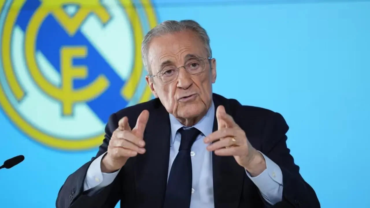Florentino P&eacute;rez en la rueda de prensa