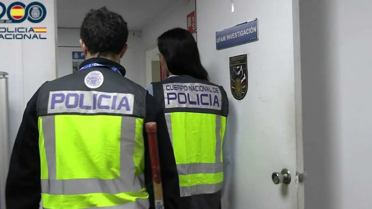 Detienen a tres adolescentes por acorralar y agredir sexualmente a una compa&ntilde;era de clase