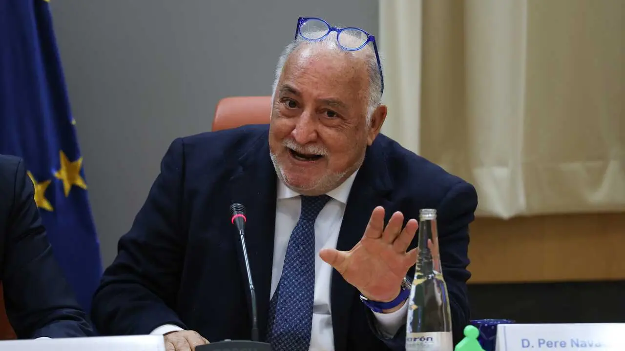 Archivo - El director general de Tr&aacute;fico, Pere Navarro, durante la jornada de estudio &lsquo;Peatones y seguridad vial&rsquo;, en la Direcci&oacute;n General de Tr&aacute;fico, a 5 de febrero de 2026, en Madrid (Espa&ntilde;a). La jornada ha sido organizada por la Direcci&oacute;n General de Tr