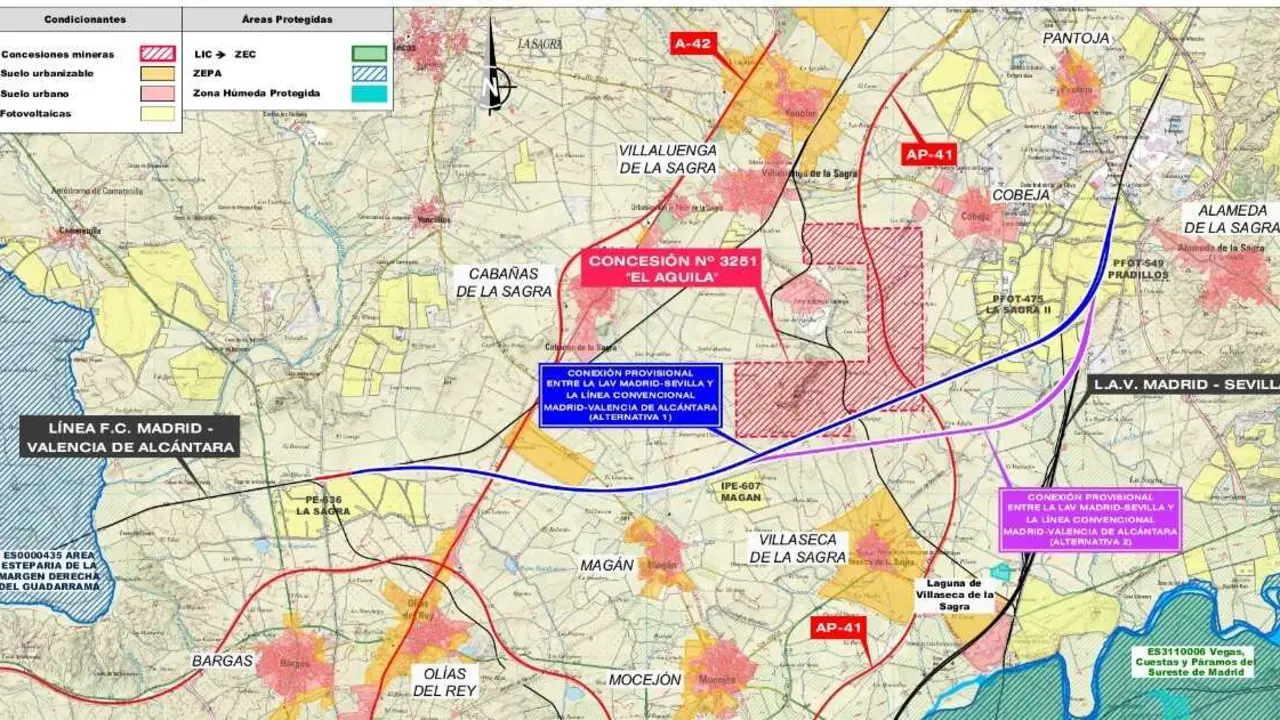 Planta general de las alternativas (alternativa 1 en azul m&aacute;s al norte, alternativa 2 en magenta, m&aacute;s al sur).