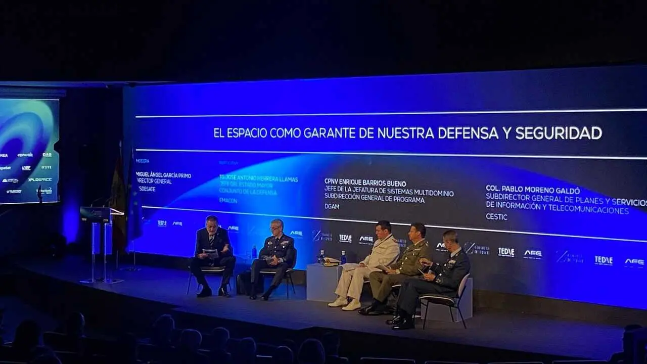 Mesa 'El espacio como garante de nuestra defensa y seguridad', durante la segunda jornada del Congreso del Espacio 2026, organizado por Tedae en el Auditorio Mutua Madrile&ntilde;a, a 20 de mayo de 2026, en Madrid (Espa&ntilde;a).