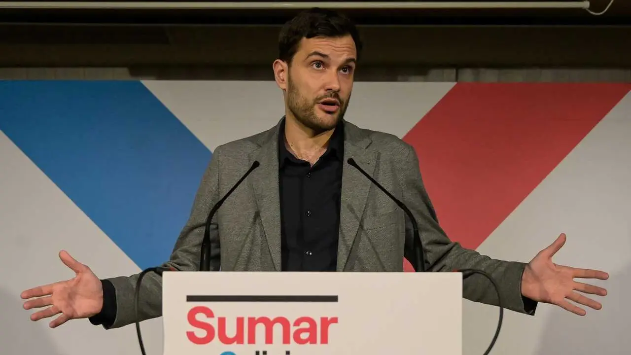 Archivo - El portavoz de Sumar Galicia, Paulo Carlos L&oacute;pez, comparece durante el seguimiento de la jornada electoral de los comicios auton&oacute;micos de Galicia, en el Hotel Peregrino, a 18 de febrero de 2024, en Santiago de Compostela, A Coru&ntilde;a, Galicia (Espa