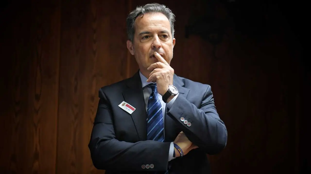 Archivo - El jefe superior de Polic&iacute;a de Canarias y excomisario del Aeropuerto Adolfo Su&aacute;rez Madrid-Barajas, Jes&uacute;s Mar&iacute;a G&oacute;mez Mart&iacute;n, comparece en la Comisi&oacute;n de Investigaci&oacute;n por el &lsquo;caso Koldo&rsquo;, en el Senado. Archivo. 