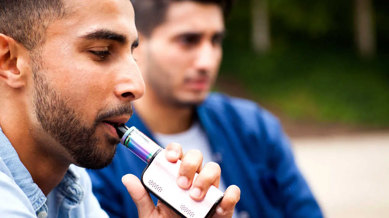 Man using vape