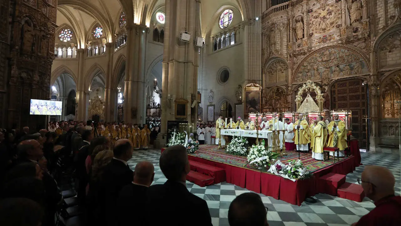 Actos conmemorativos del Centenario de la Coronaci&oacute;n can&oacute;nica de la Imagen de la Virgen del Sagrario.