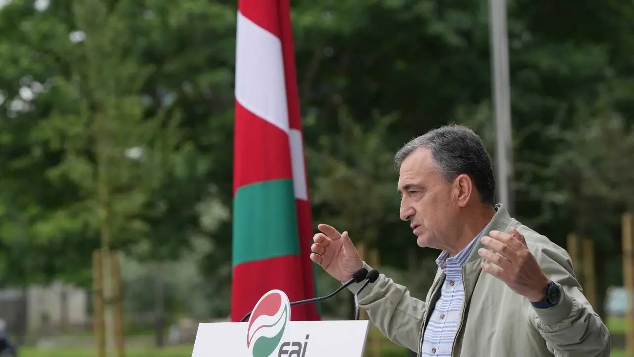 El presidente del EBB del PNV, Aitor Esteban, en Lasarte (Gipuzkoa)