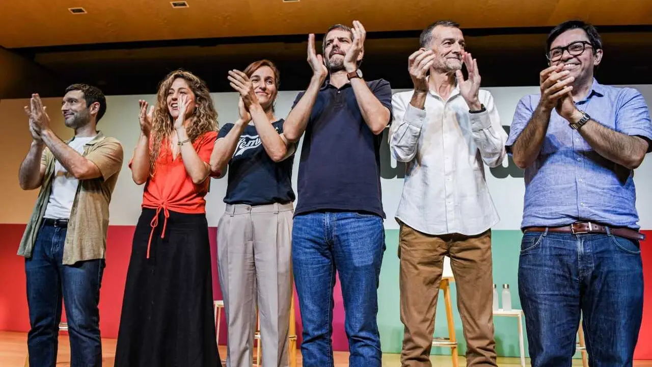Imagen del acto de los Comuns, Sumar, IU y M&aacute;s Madrid celebrado en Barcelona