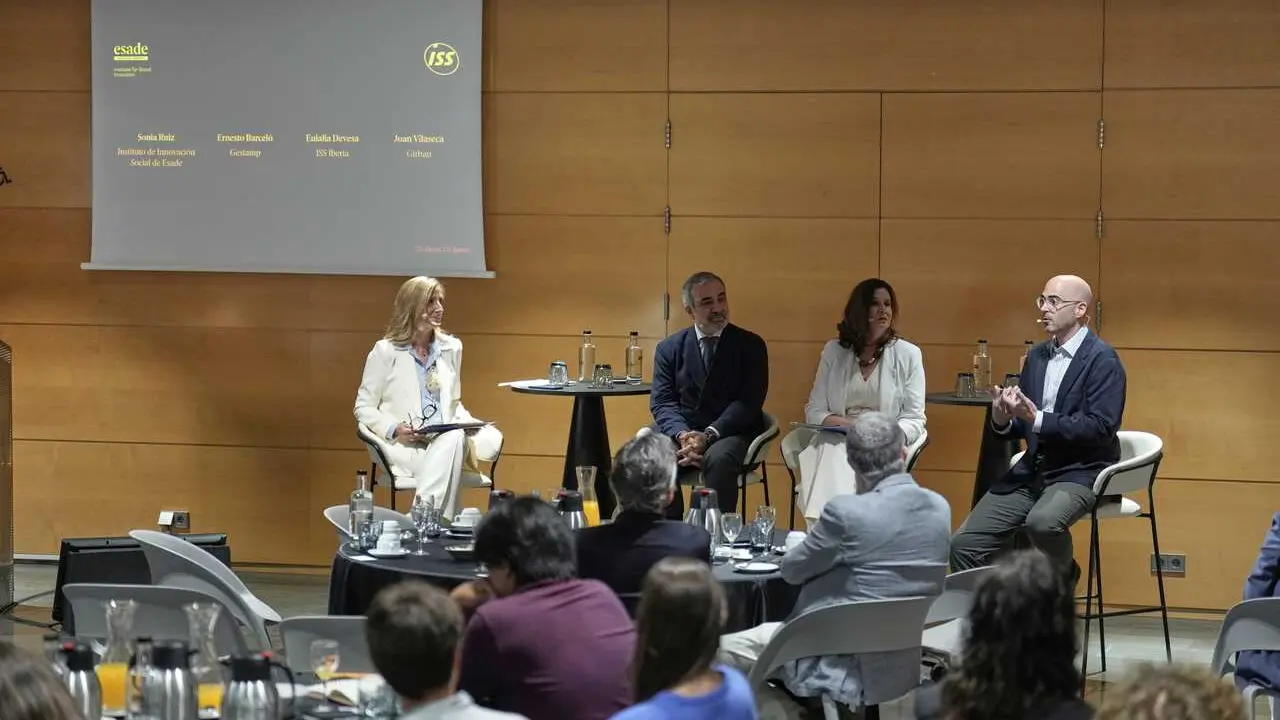 El 70% de los responsables de sostenibilidad en empresas espa&ntilde;olas ya reportan directamente al CEO, seg&uacute;n bar&oacute;metro.