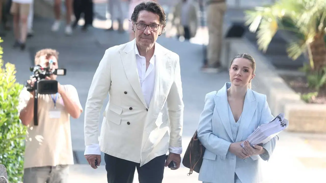 El actor, Luis Lorenzo, a su llegad al juicio por presunto maltrato y estafa a una familiar anciana, en la Audiencia Provincial de Madrid, a 1 de junio de 2026, en Madrid (Espa&ntilde;a). 