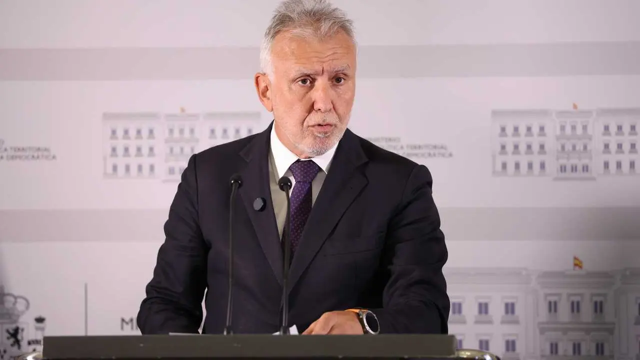 El ministro de Pol&iacute;tica Territorial y Memoria Democr&aacute;tica, &Aacute;ngel V&iacute;ctor Torres