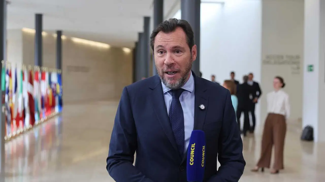 El ministro de Transportes y Movilidad Sostenible, &Oacute;scar Puente.