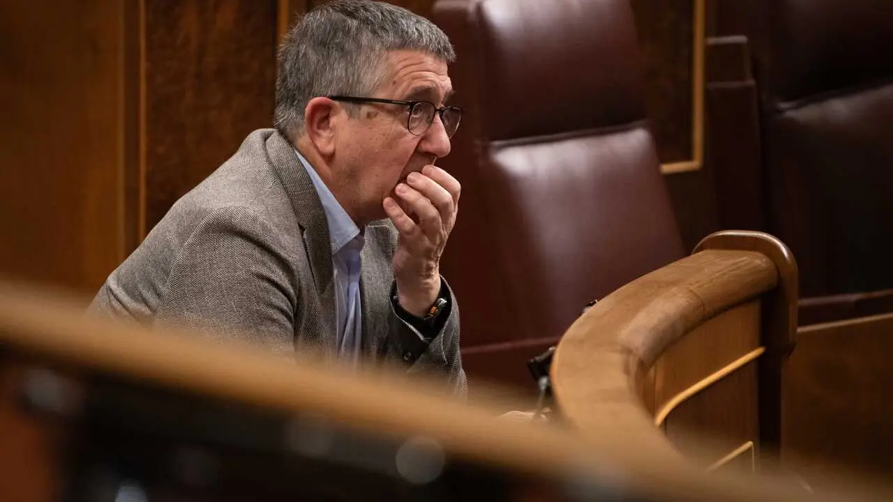 El portavoz del PSOE en el Congreso, Patxi L&oacute;pez, durante la sesi&oacute;n plenaria celebrada en el Congreso, a 26 de mayo de 2026, en Madrid (Espa&ntilde;a). 