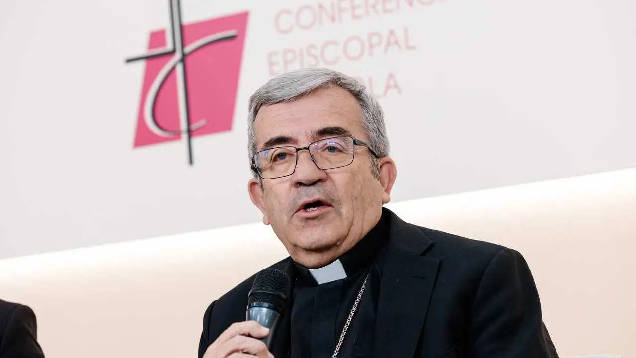 Archivo - El presidente de la CEE y arzobispo de Valladolid, Mons Luis Arg&uuml;ello, interviene durante la presentaci&oacute;n de la agenda oficial del Papa Le&oacute;n XIV para su pr&oacute;ximo viaje a Espa&ntilde;a, a 6 de mayo de 2026, en Madrid (Espa&ntilde;a). 