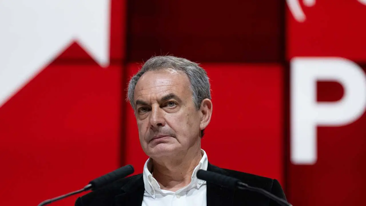Archivo - El expresidente del Gobierno Jos&eacute; Luis Rodr&iacute;guez Zapatero, durante la apertura del 15 Congreso del PSC, en el Palau de Congressos de Catalunya, a 15 de marzo de 2024, en Barcelona, Catalu&ntilde;a (Espa&ntilde;a). 